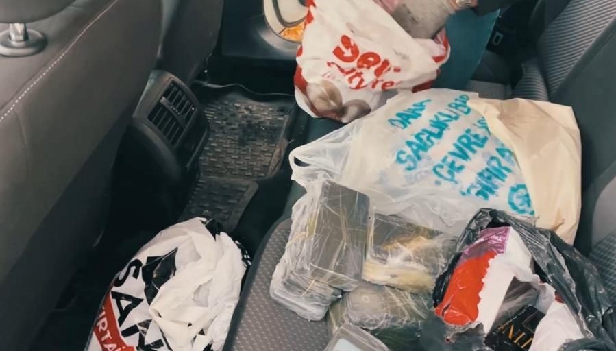 musta telefon kacakcilarina operasyon QiEqnmit.jpg