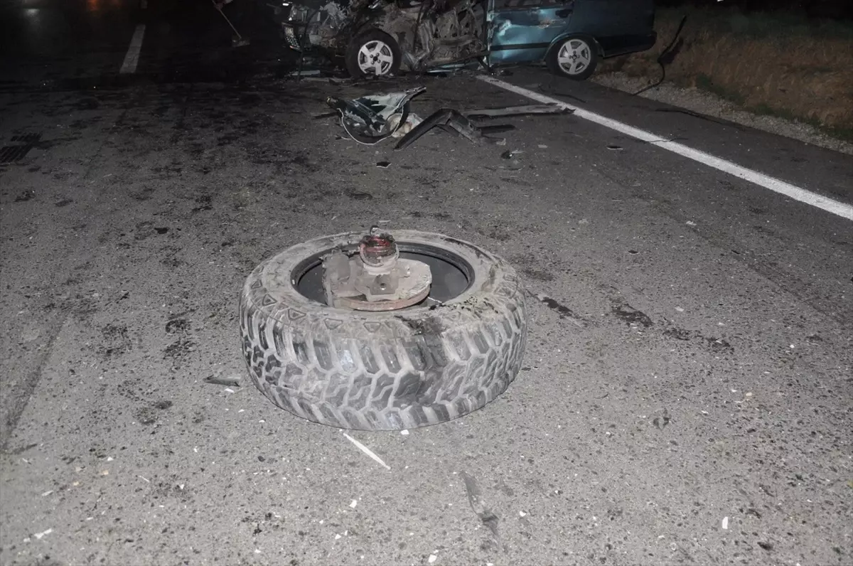 odemiste trafik kazasi 6 yarali EP6dQJB1.jpg