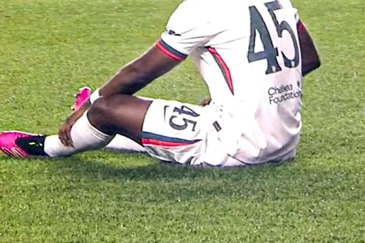 bonservisine bir oda dolusu para verilen futbolcunun kabusu bitmiyor UrcEHtqH.jpg