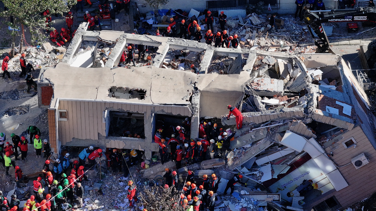 kocaelide coken binadan sag kurtarilan dilaraya aile uyelerinin vefat haberi verildi 8T6iHcbV.jpg