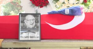 oyuncu-ferdi-atuner-son-yolculuguna-ugurlandi-vm5p9gGa