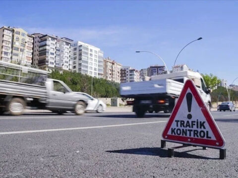 15 temmuz istanbul kapali yollar listesi 2026 yarin istanbulda hangi yollar trafige kapali olacak KsuINn4L