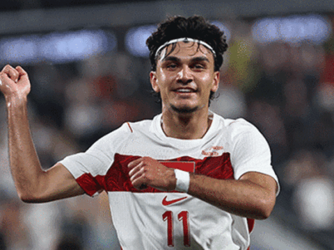 Eintracht frankfurt cephesinden can uzun aciklamasi galatasaraya kotu haber np7ZpphQ